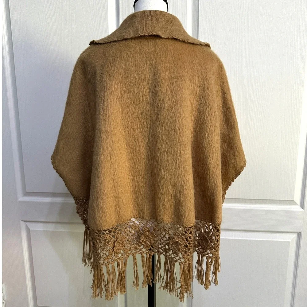 Alpaca Camargo Cape Poncho OS Camel Brown Crochet Lace Fringe Layer Peru Made